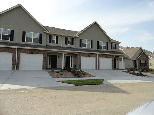 1st image of 9406 N Adrian Ave