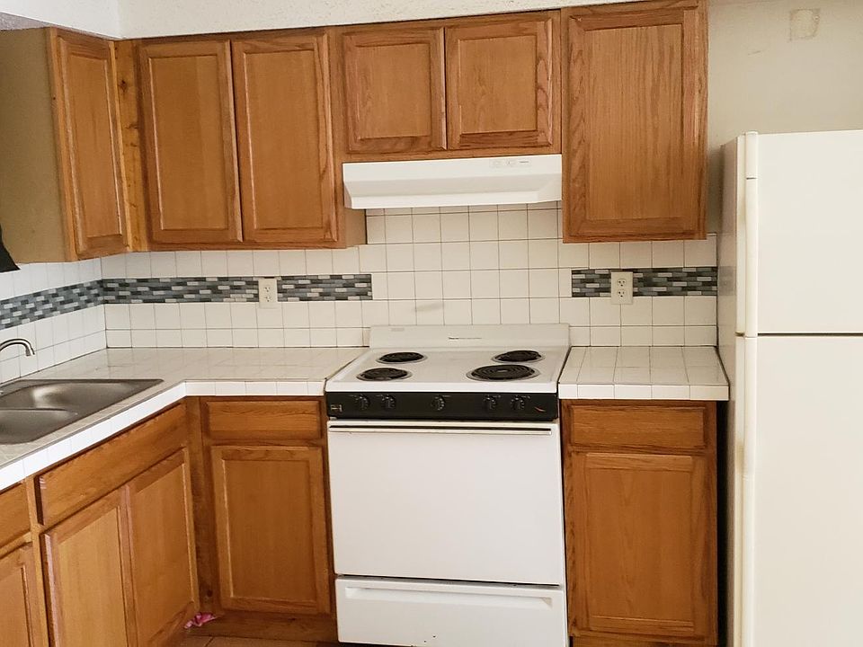 1st image of 15390 Verona Ave APT B