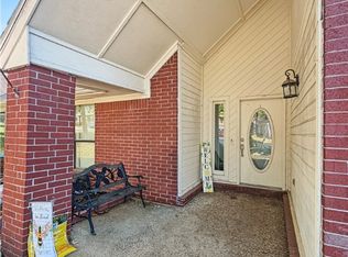 9800 Muirfield Cir, Fort Smith, AR 72908