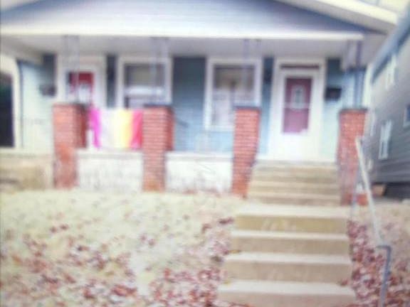 2nd image of 811-813 Thurman Ave