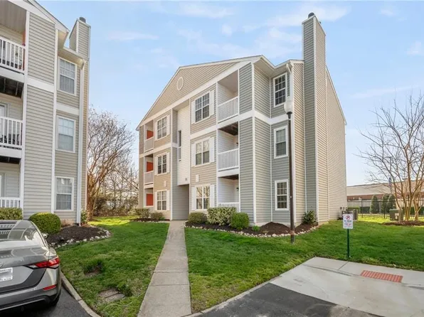 1827 Chantilly Ct, Virginia Beach, VA 23451