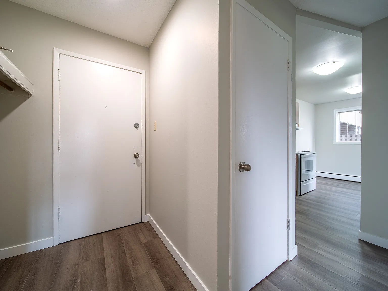 River Heights West — Photo 1