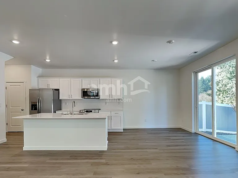 5335 Turnstone St SE — Photo 5