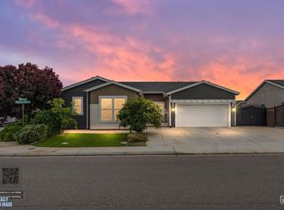 9223 Manor Glen Ln, Shafter, CA