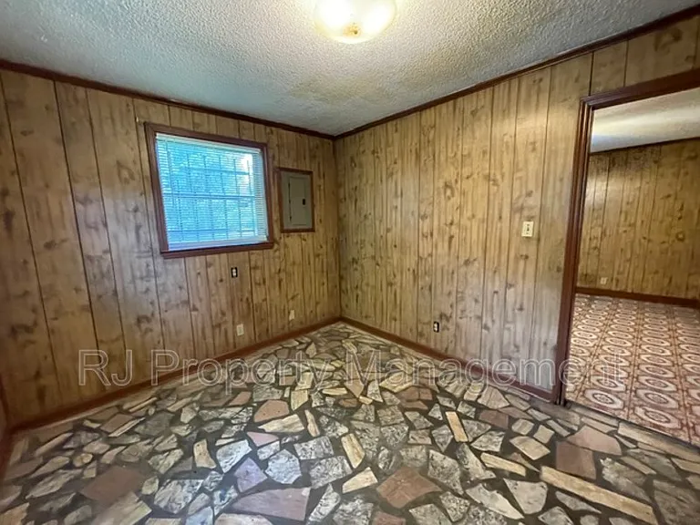 3831 Egypt Central Rd — Photo 16