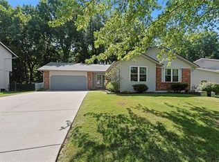 1308 Golden Gate Ln, Saint Peters, MO 63376