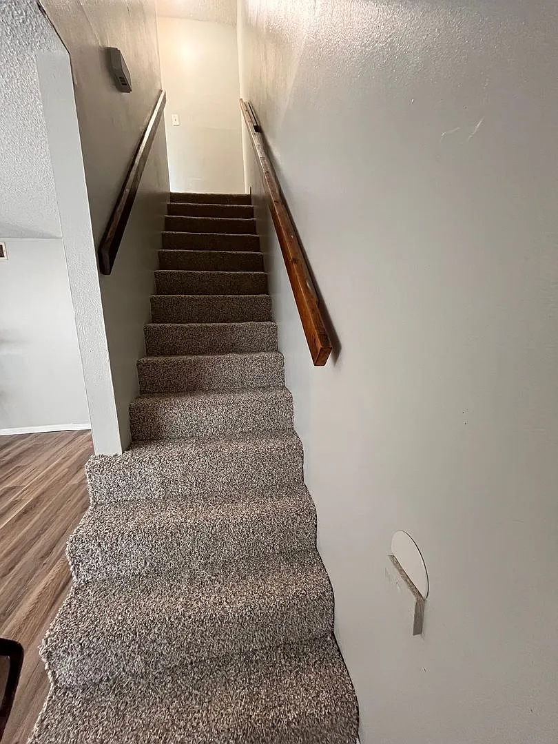 Three-bedroom townhouse in Lake Park — Photo 2