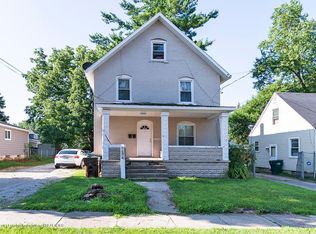 1121 Pulaski St, Lansing, MI 48910
