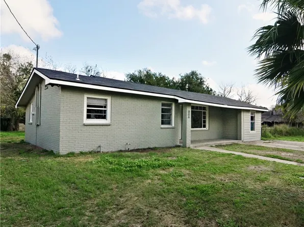 806 N Adams St, Beeville, TX 78102