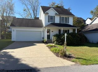 26 Antietam Dr, Morgantown, WV 26508