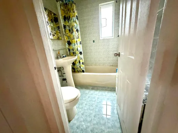 67-20 218th Street image 8 of 17