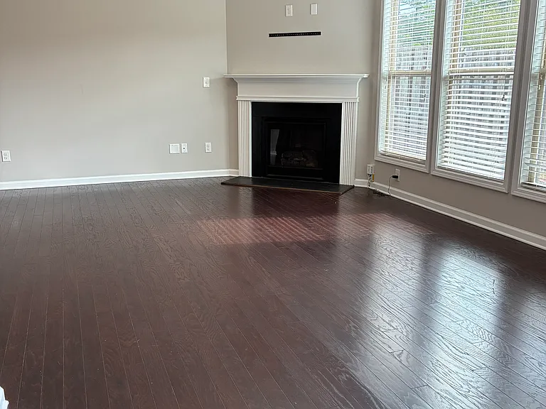 1335 Hampton Oaks Dr — Photo 9