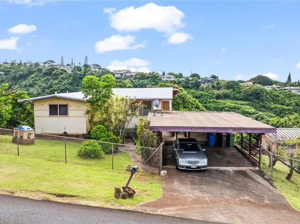 99-821 Aiea Heights Dr, Aiea, HI 96701