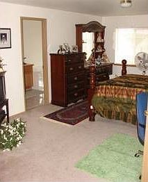 3rd image of 1424 199th Street Ct E