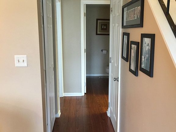 4th image of 1165 Bournemouth Ct