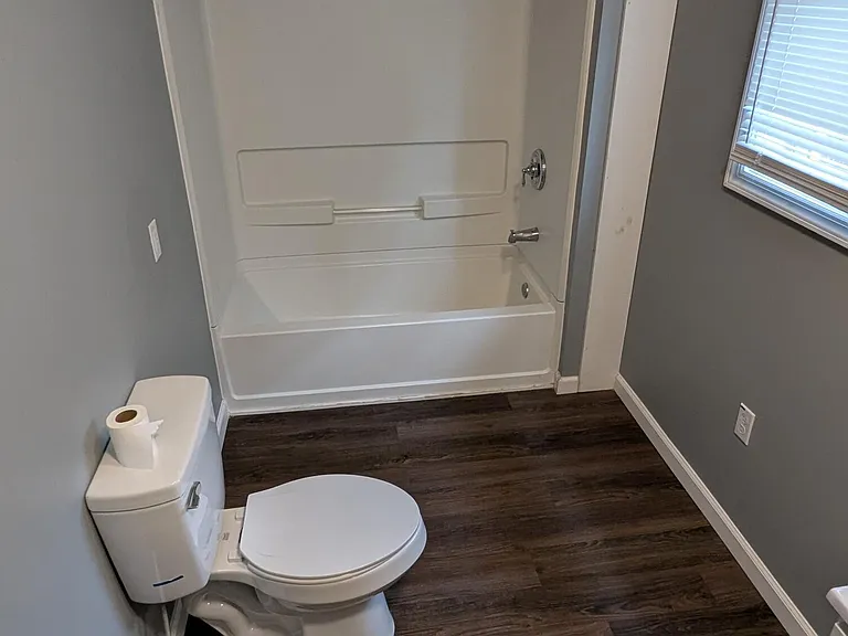1531 Scott St — Photo 5