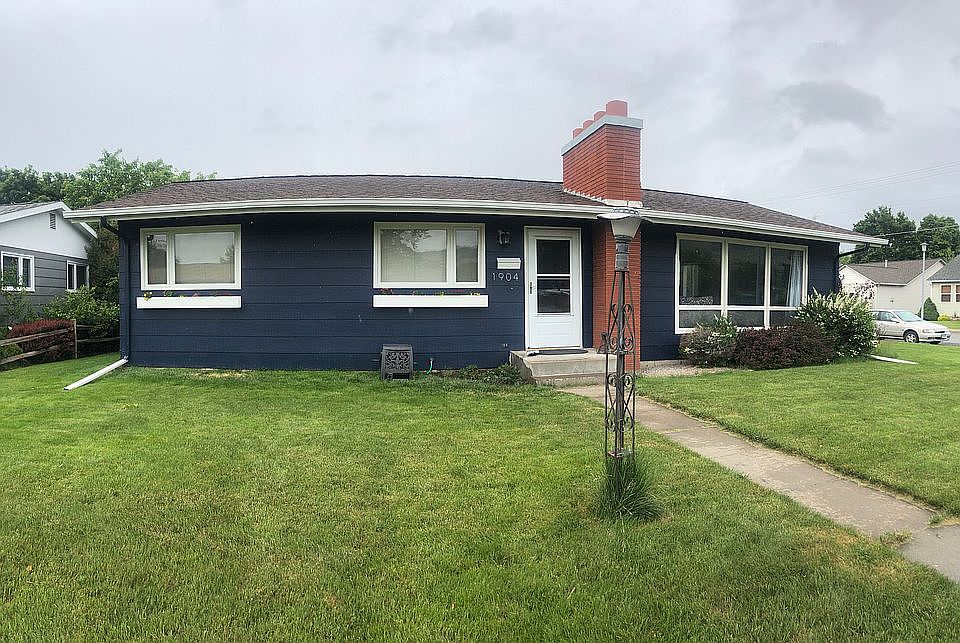 1st image of 1904 McDonald Ave