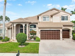 11471 Paradise Cove Ln, Wellington, FL 33449