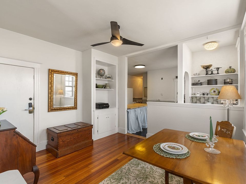 1st image of 16 Leavitt St #3