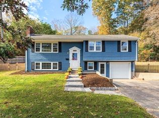 609 Washington St, Holliston, MA 01746