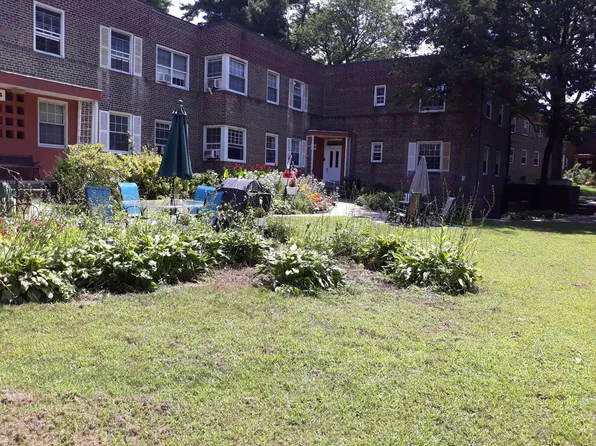 (undisclosed Address), Flushing, NY 11367