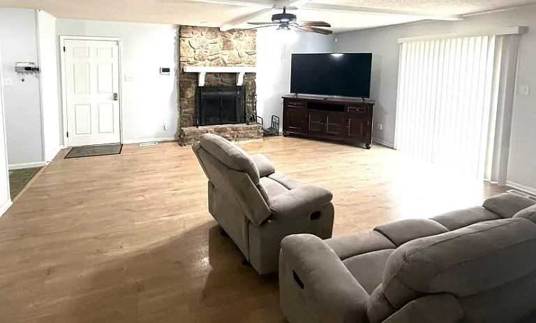 7 Hickory Ln — Photo 6