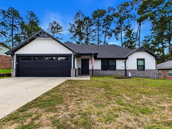 809 Scarlet Oak St, Nacogdoches, TX 75964
