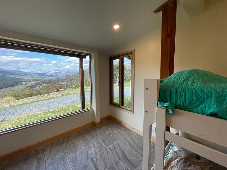2103 Little Applegate Rd — Photo 20
