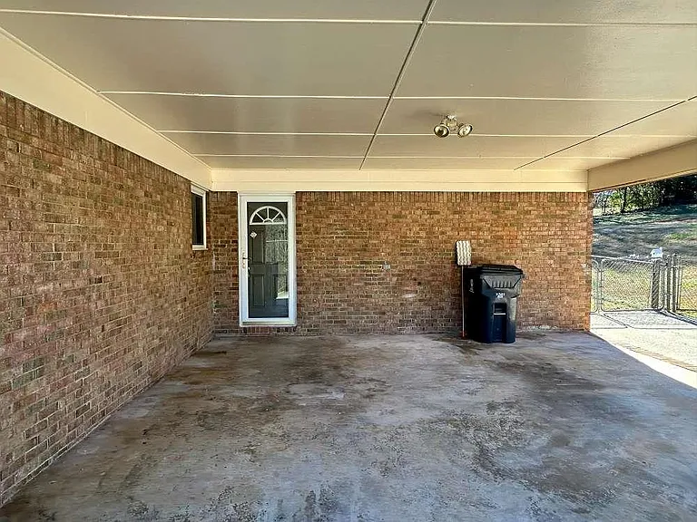 4642 Elmhurst Dr — Photo 36