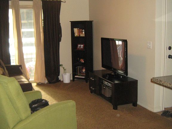 4th image of 848 E Bristle Pine Pl APT 21