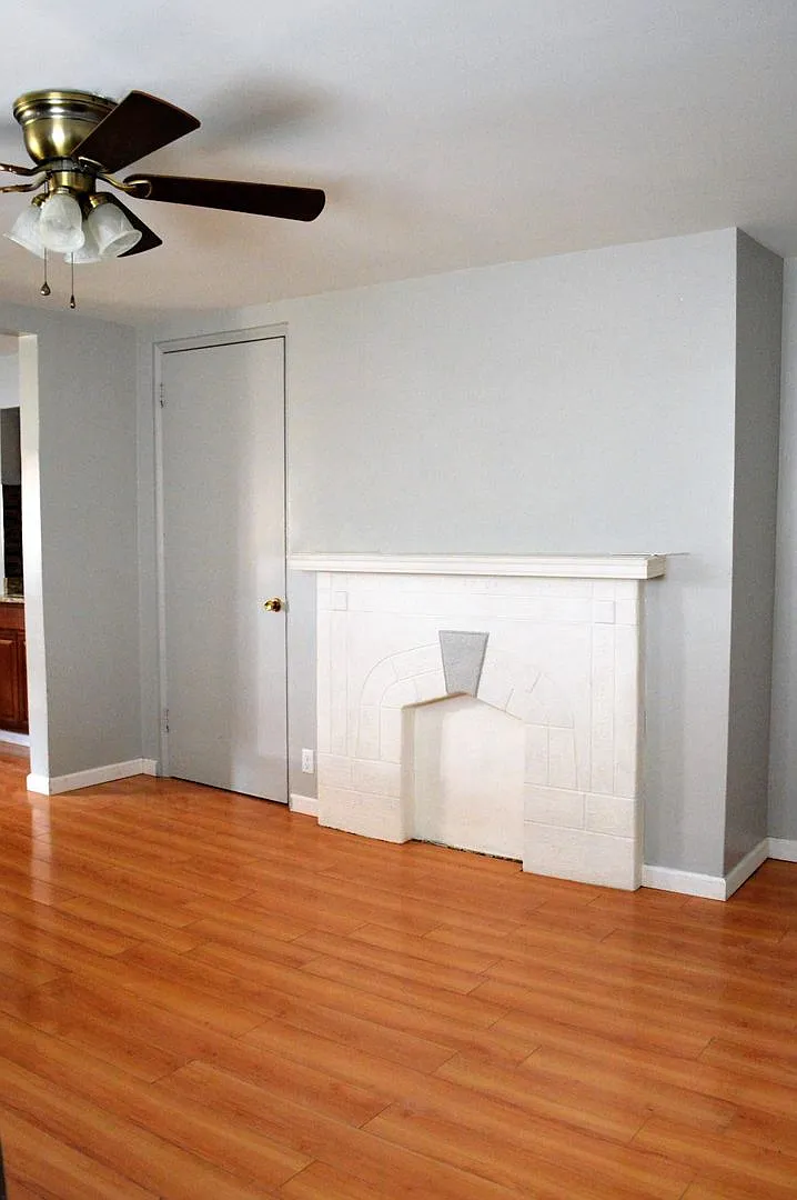 Student Housing - South Side — Photo 3