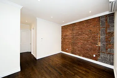 Rented by Icon Realty Management