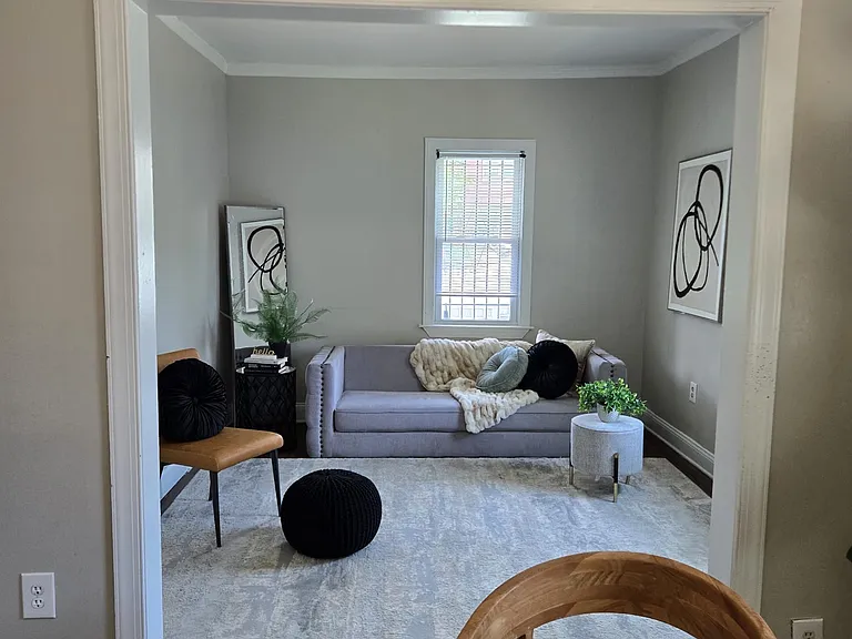 805 Eastern Ave — Photo 3