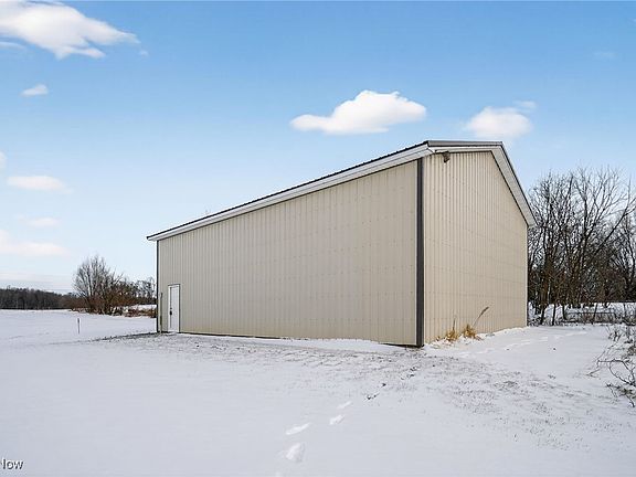 5th image of 557 Township Road 350