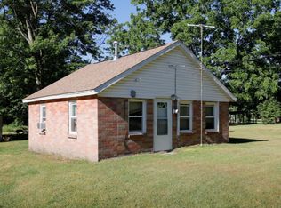 216 Prairie Ronde St, Decatur, MI 49045