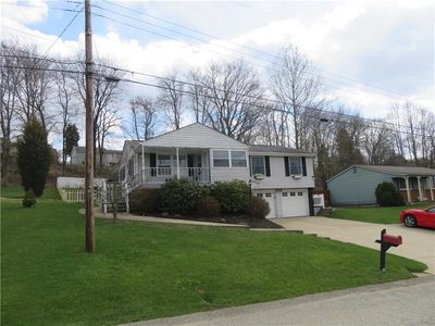208 Oak St #Rr1, Manor, PA, 15665