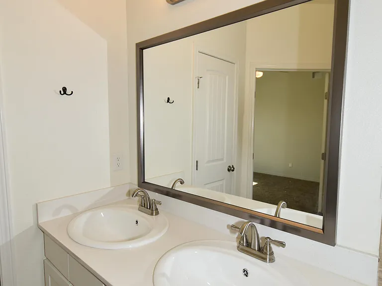 1253 Indigo Sky St — Photo 31