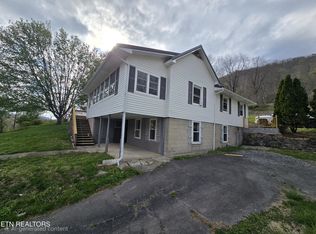 1533 Dawson Ave W, Big Stone Gap, VA 24219