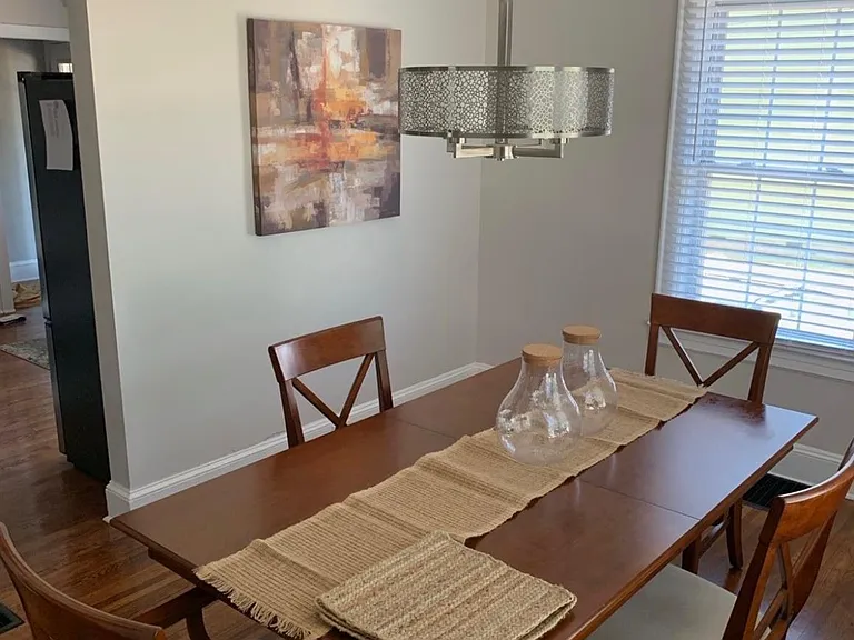 223 Victoria Ave — Photo 7