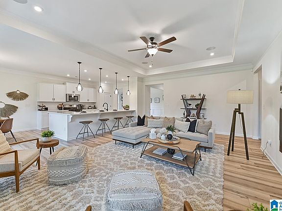 7th image of this home