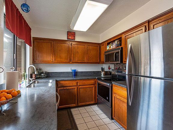 3rd image of 243 Bacchetti Dr