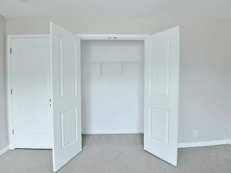 132 Tulip Grove Point — Photo 19