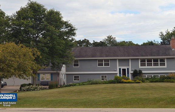 2nd image of 119 Brisbane Dr