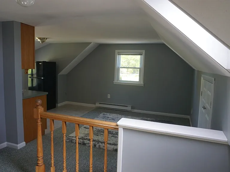 34 Fairview Ave #B — Photo 7
