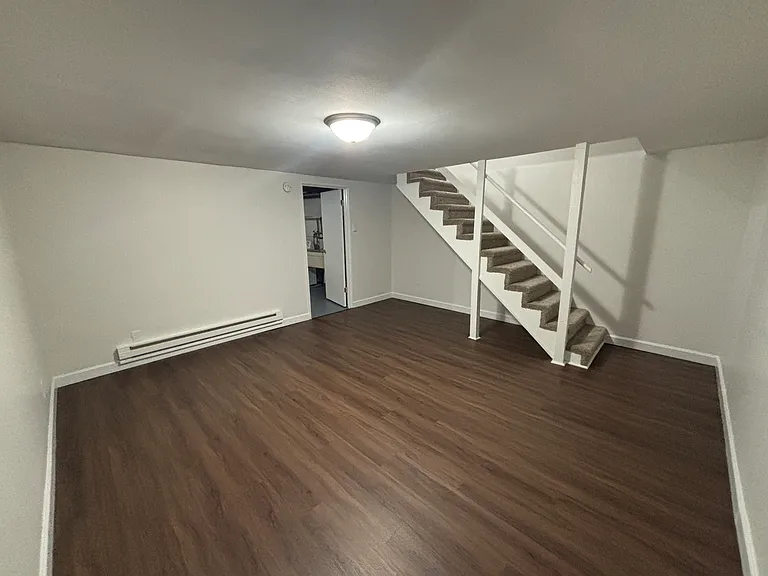 575 Schiller St #17 — Photo 21