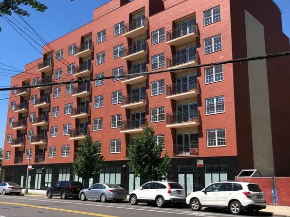 71-66 Parsons Boulevard #3B, Flushing, NY 11365