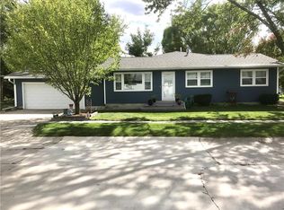 112 Stanley Dr, Gilbert, IA 50105