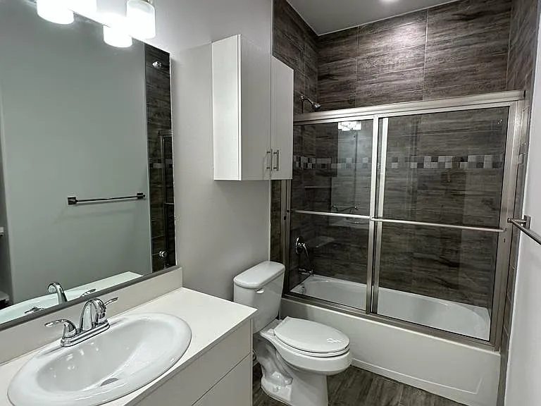 302 Sylvia Handy Dr #B3 — Photo 3