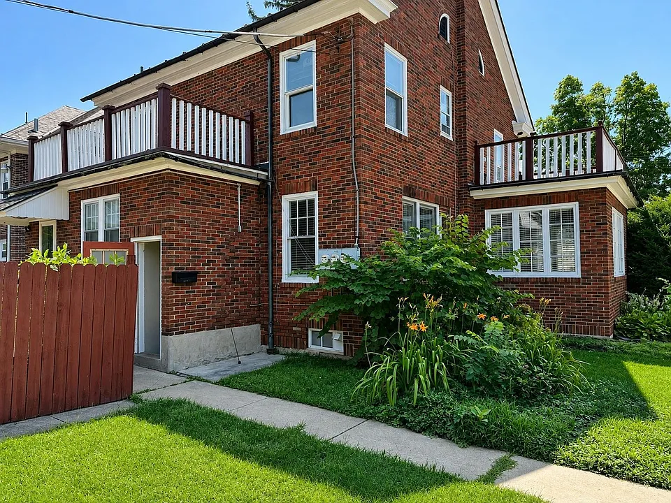 401 E Lancaster Ave #A