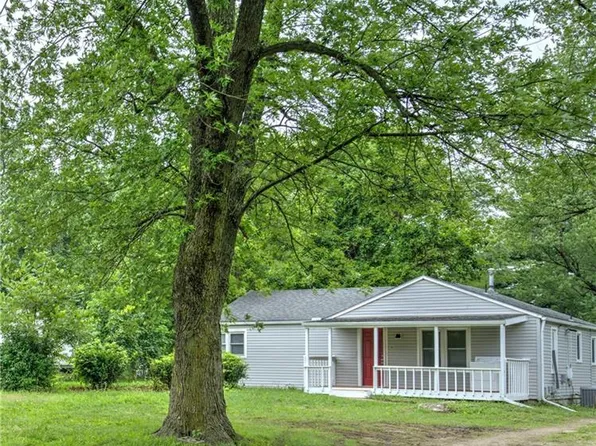 2324 N 63rd St, Kansas City, KS 66104